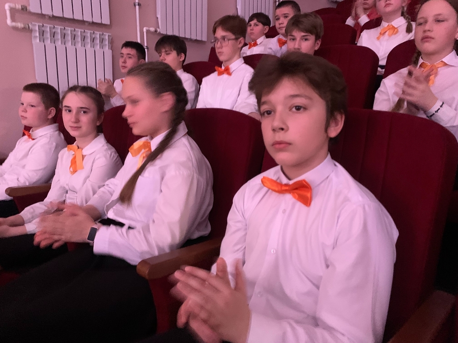 Школьные хоры спели на XXI фестивале Гатчинского округа