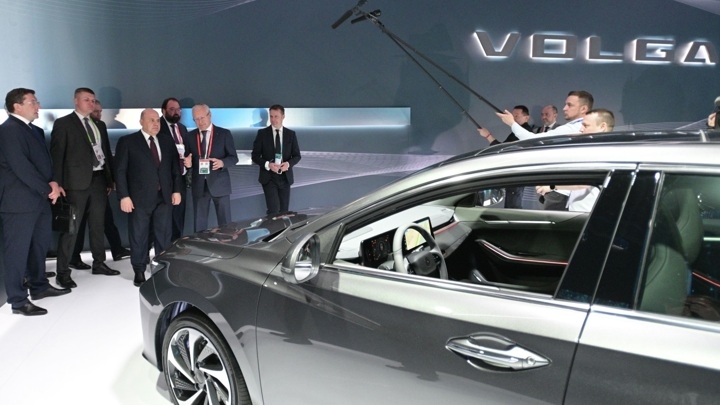 На выставке цифровой индустрии впервые показали новые автомобили Volga