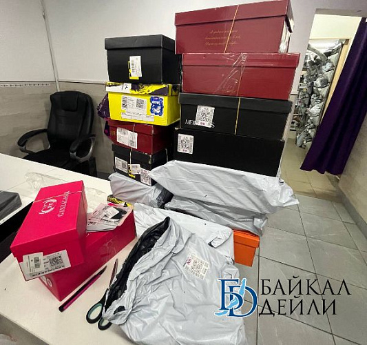 В Чите работницу ПВЗ поймали на краже ювелирных изделий