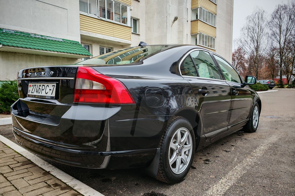 Дешево и сердито: смотрим седаны до $10 000 из базы объявлений