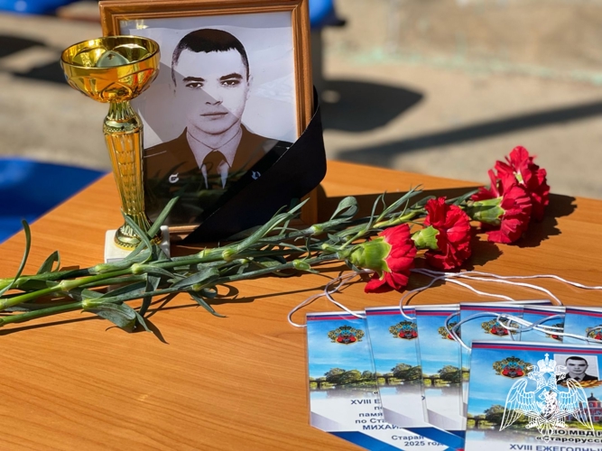 Новгородские росгвардейцы стали победителями в турнире по мини-футболу памяти Михаила Стаканова