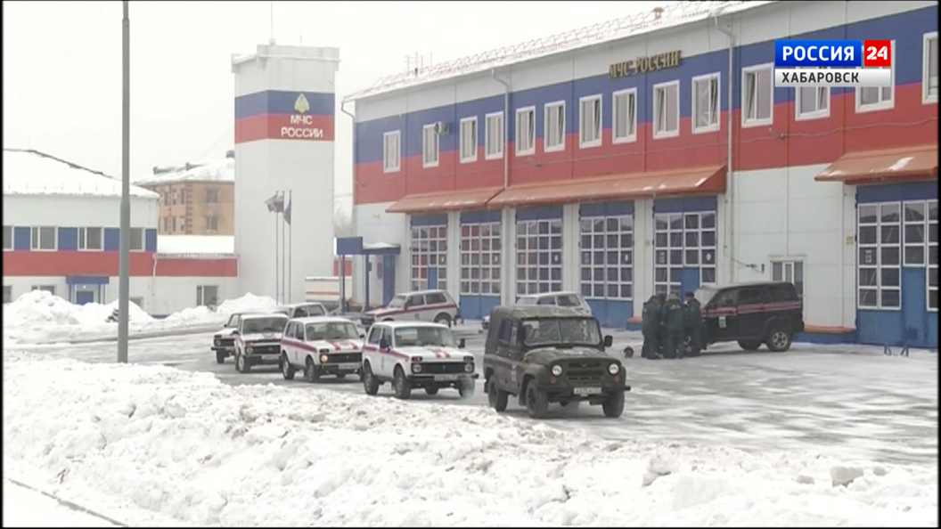 «Это очень большой вклад в победу»: спасатели Хабаровска передали за «ленту» колонну внедорожников
