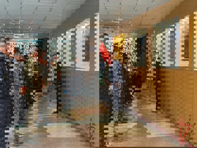 Сотрудники СОБР «Реактор» приняли участие в организации выставки, посвящённой периоду Великой Отечественной войны