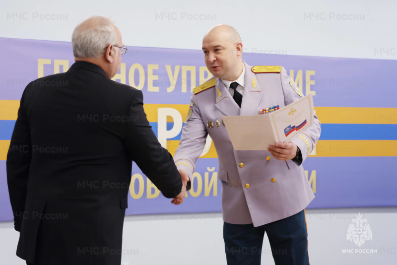 Кировские спaсaтели отметили День защитника Отeчества