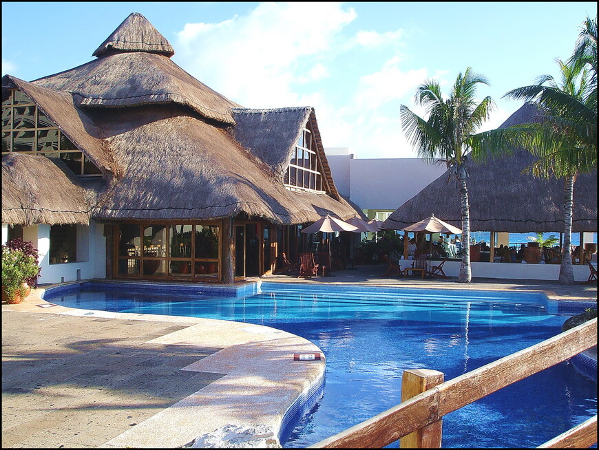 Древность и современность в Канкуне