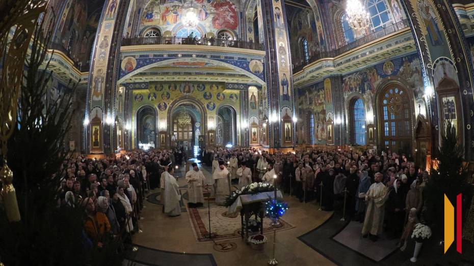 Рождественская служба в Благовещенском соборе: фоторепортаж РИА «Воронеж»