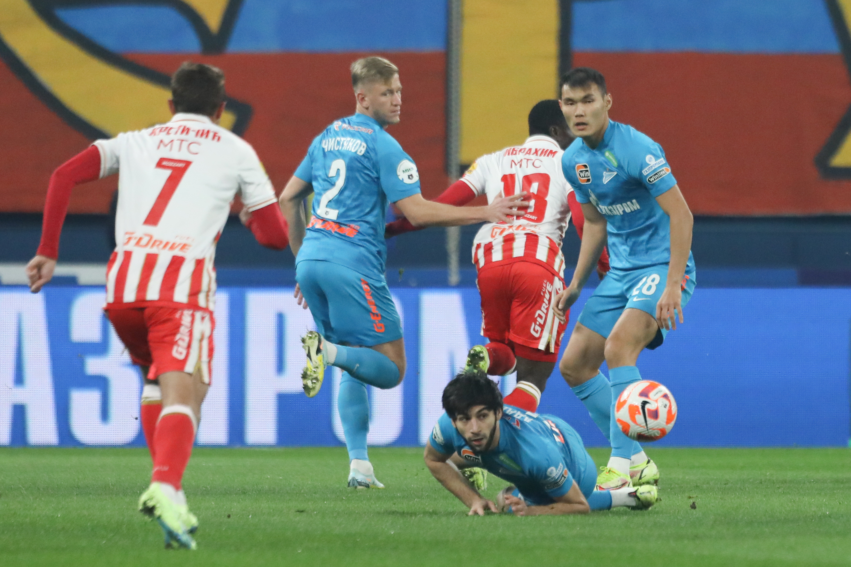 Зенит црвена звезда 22 ноября. Зенит црвена звезда. Зенит црвена звезда. Матчи зенита. Фенербахче црвена звёзда фото.