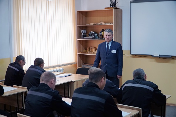 В профессиональном образовательной учреждении №274 при УФСИН России по Алтайскому краю начался новый учебный год.