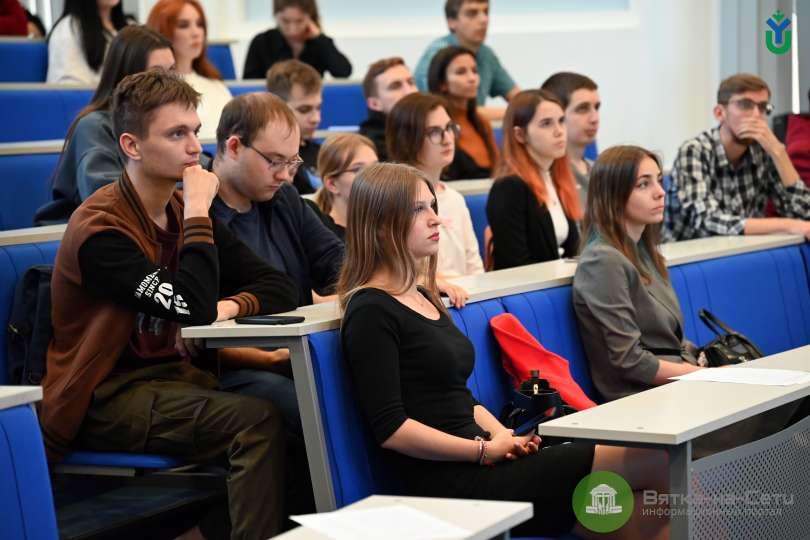День открытых дверей в колледжах Кирова весной 2024 года: Расписание, специальности, адреса и телефоны