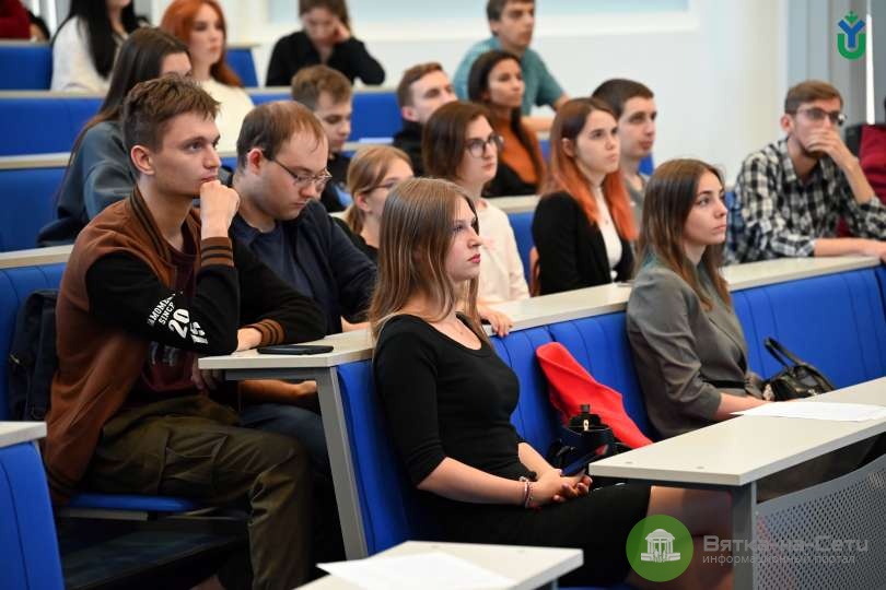 День открытых дверей в колледжах Кирова весной 2023 года: Расписание, специальности, адреса и телефоны
