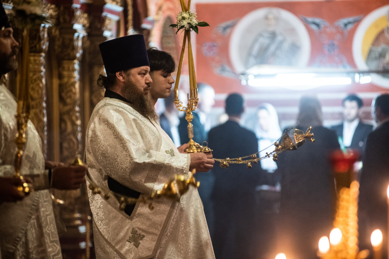 Сколько длится пасхальное богослужение ночью по времени. Ночная литургия. Ночная служба.