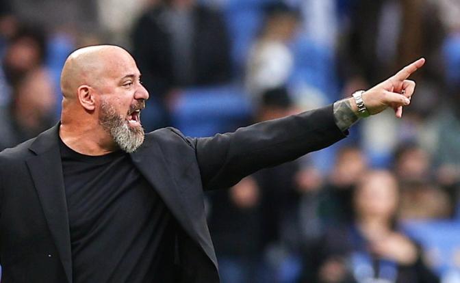 На фото: главный тренер московского «Спартака» Деян Станкович во время матча.