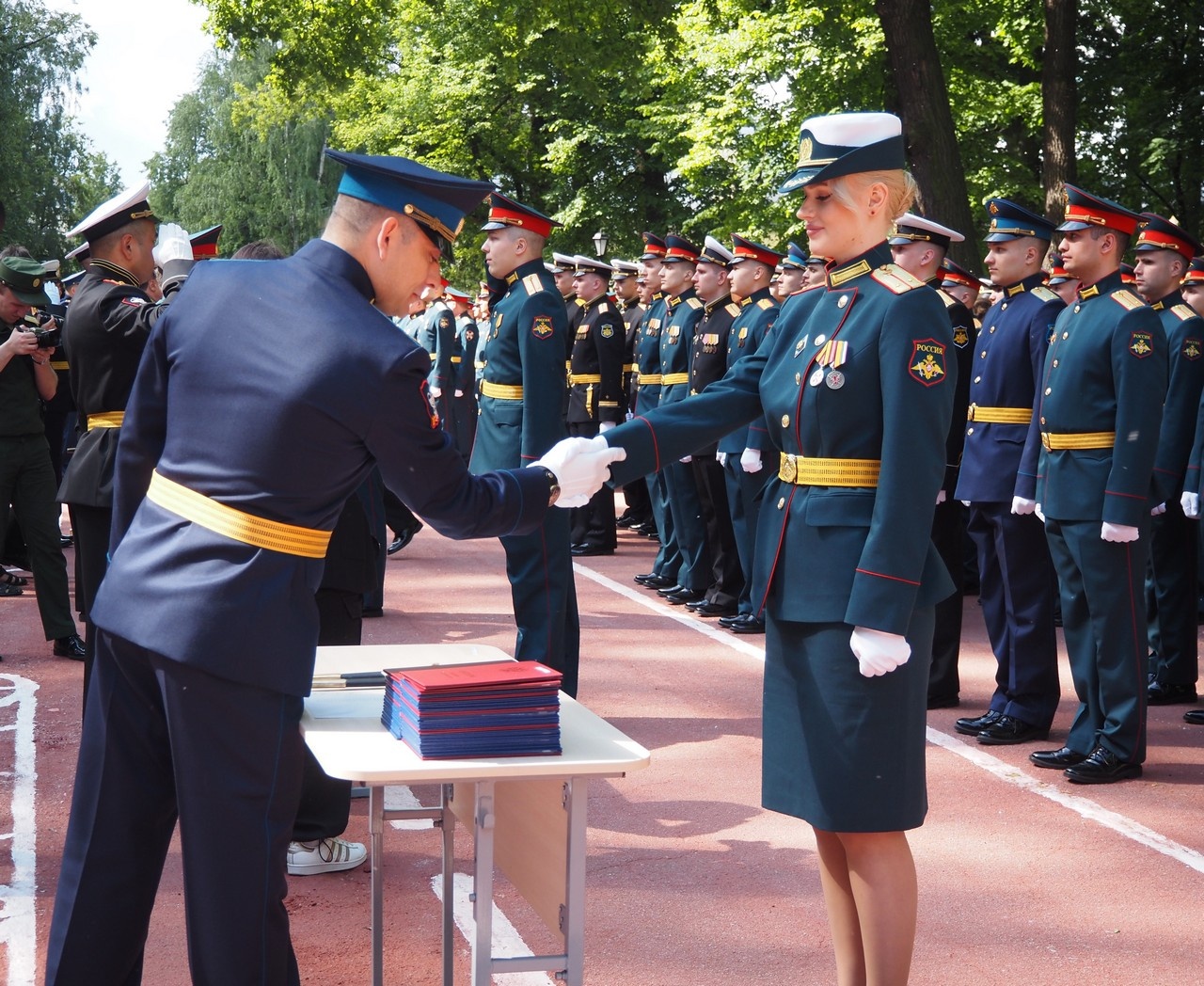 Торжественный выпуск военных врачей прошёл в Военно-медицинской академии в Санкт-Петербурге.