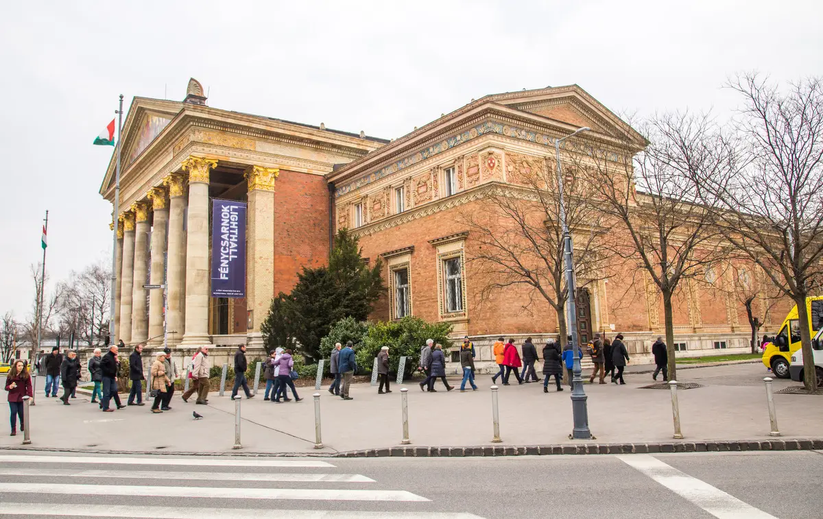 Будапешт запретит краткосрочную аренду квартир в центре с 2026 года. Фото. © 