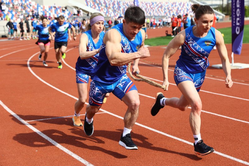 Округ уверенно держится на первом месте рейтинга Всероссийского физкультурно-спортивного комплекса «Готов к труду и обороне». 