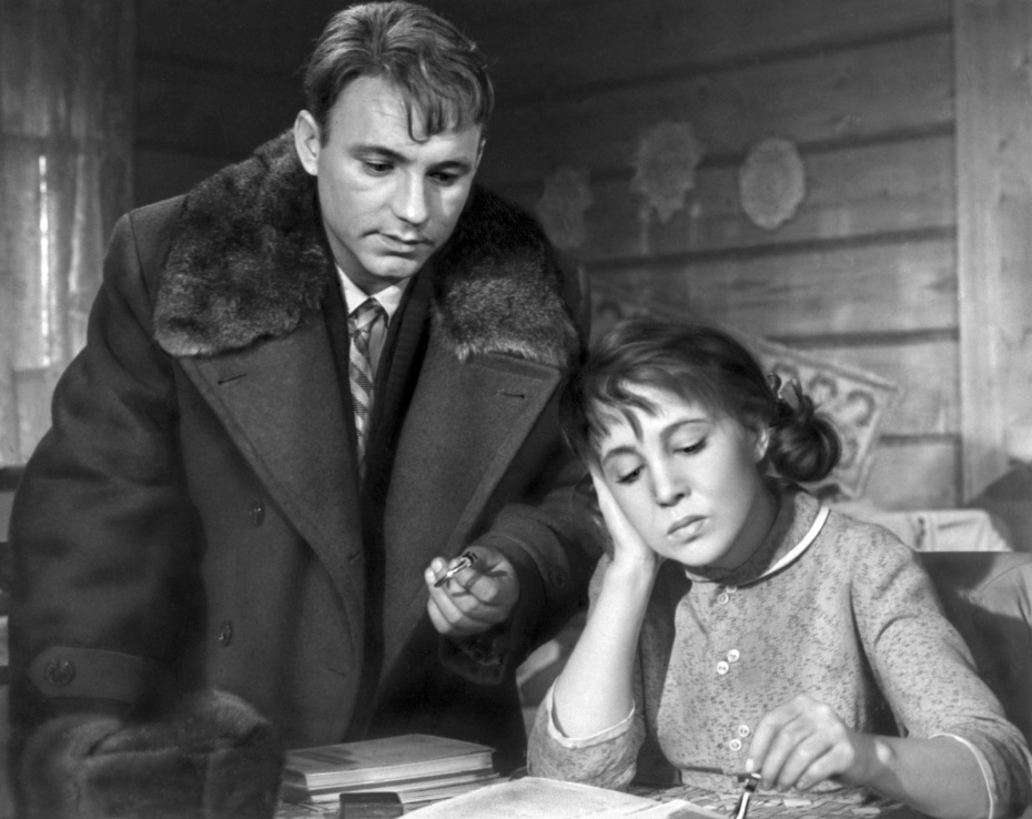 Надежда Румянцева и Николай Рыбников в фильме «Девчата»