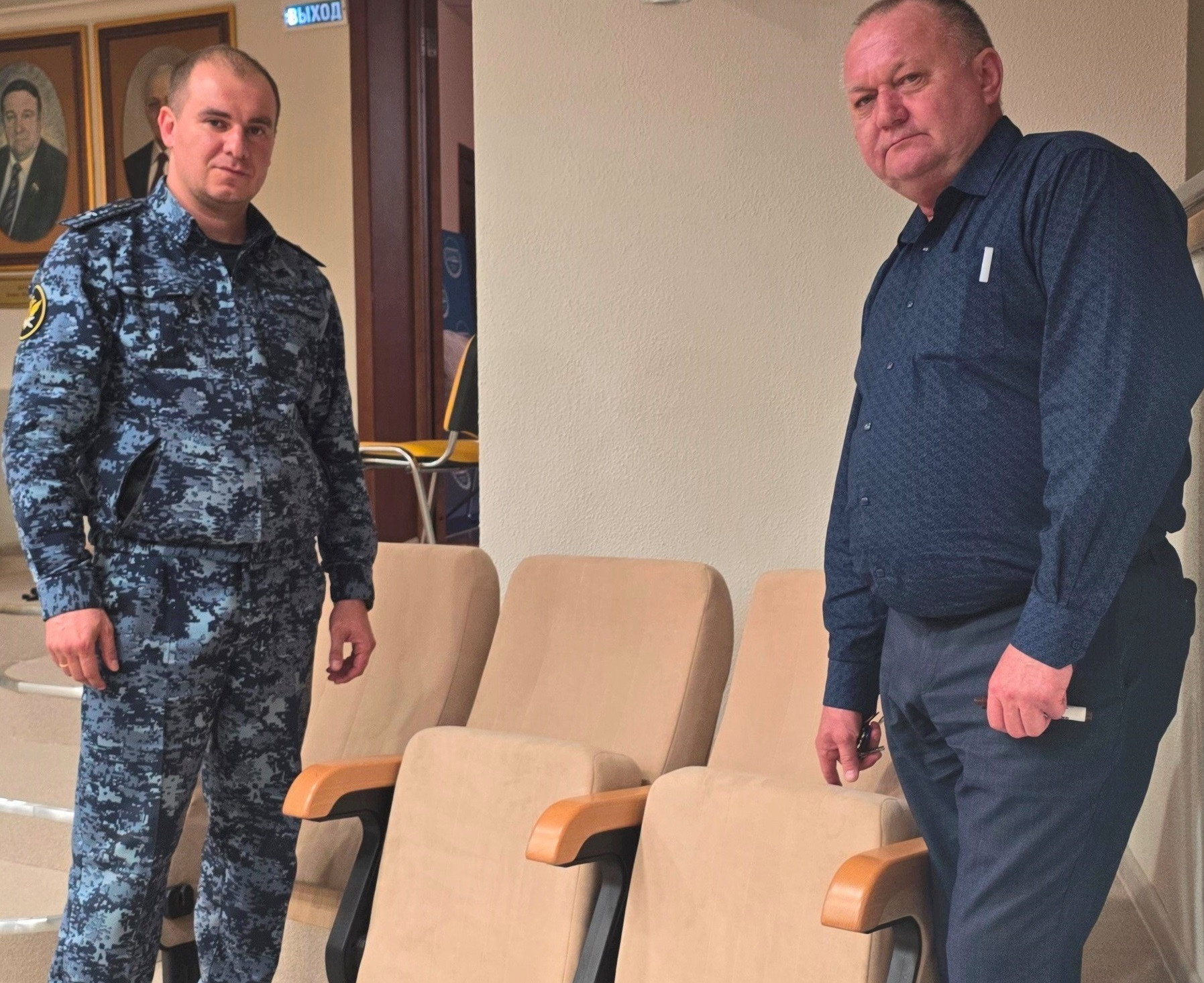 Заключённые из Новоульяновска перетянут мягкую мебель для Законодательного собрания