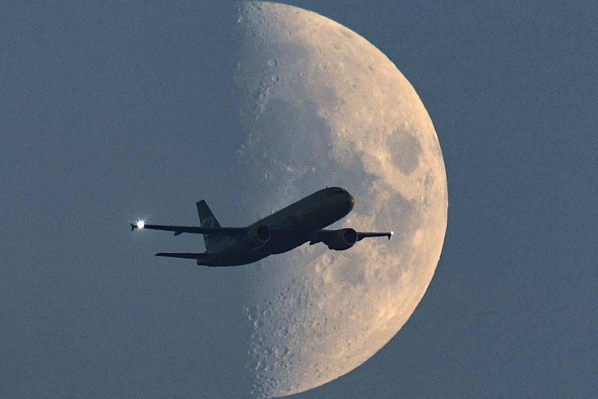Air France развернул Boeing с 375 пассажирами из-за пропавшего телефона