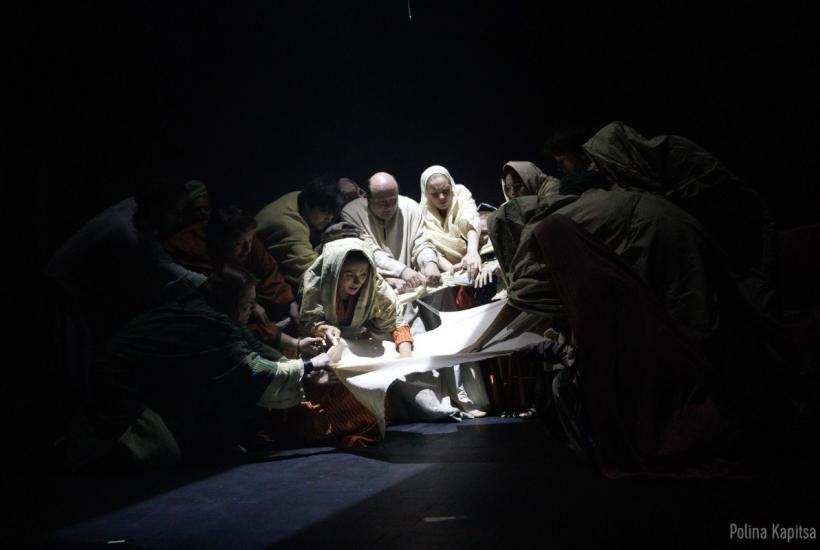 Сцена из спектакля театра Модерн Иуда?