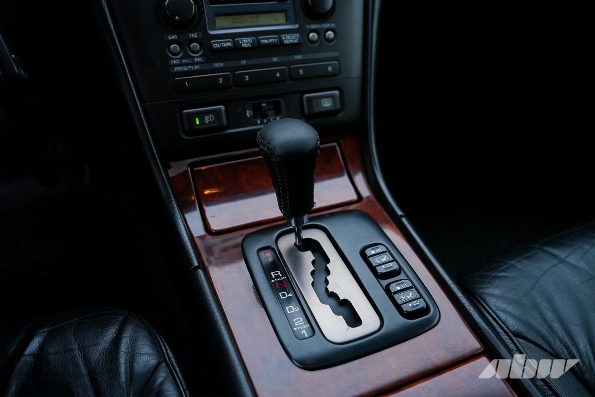 «Она дала комфорт, который мало кто ожидает от таких машин»: история владения редкой Honda Legend