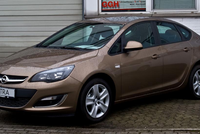 opel astra