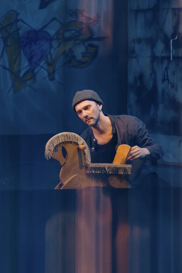 На крыше музея «Гараж» покажут спектакль, посвященный Борису Рыжему (фото 4)