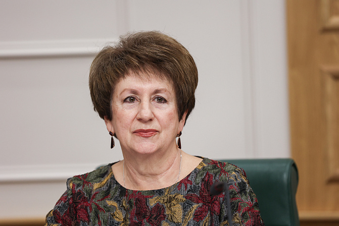 сенатор екатерина алтабаева