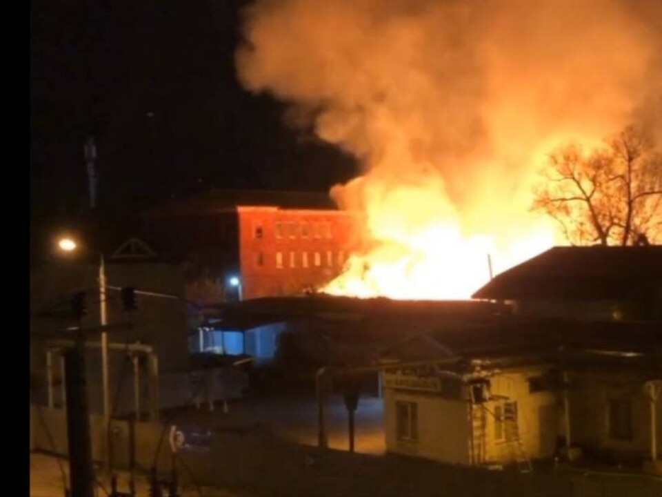 Один пострадавший обнаружен после пожара в производственном здании в Орехово-Зуеве