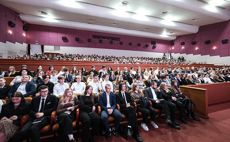 Встреча с молодежным активом