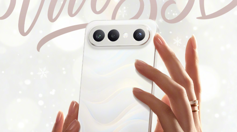 Представлены компактные смартфоны-флагманы Vivo S50 и S50 Pro mini.