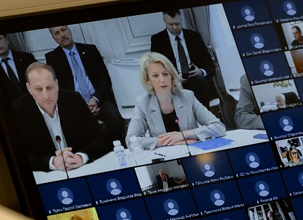 Минстрой 29.10.25 (74)_resized.jpg