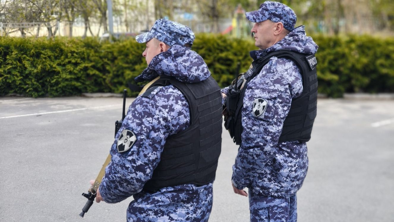 12 rosgvardiya i kofe
