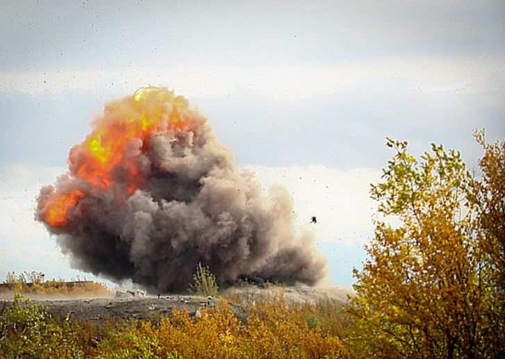 БПЛА 238-й бригады уничтожили танк врага в Красногоровке (ВИДЕО) | Русская весна