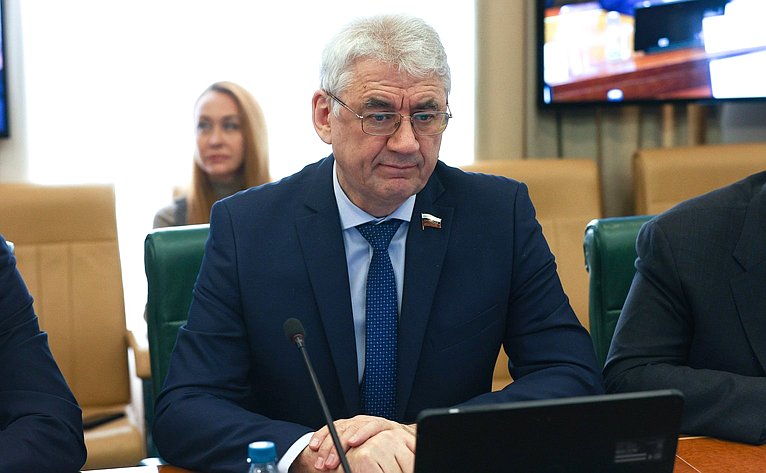 Виктор Калашников