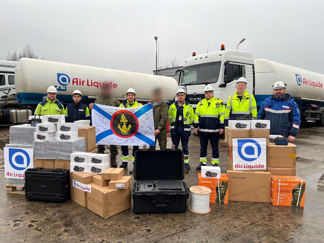 Не для галочки, а от сердца: коллектив Air Liquide в России собрал адресную помощь бойцам на десятки миллионов рублей 