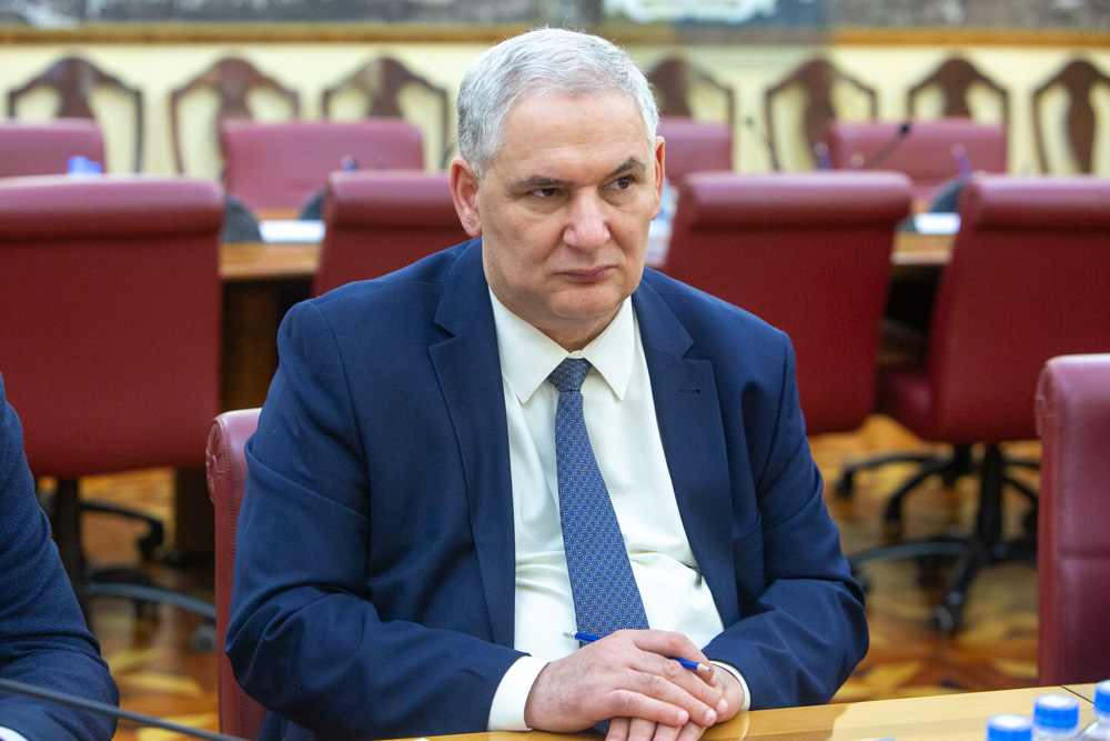 посол Алжирской Народной Демократической Республики в РФ Туфик Джуама