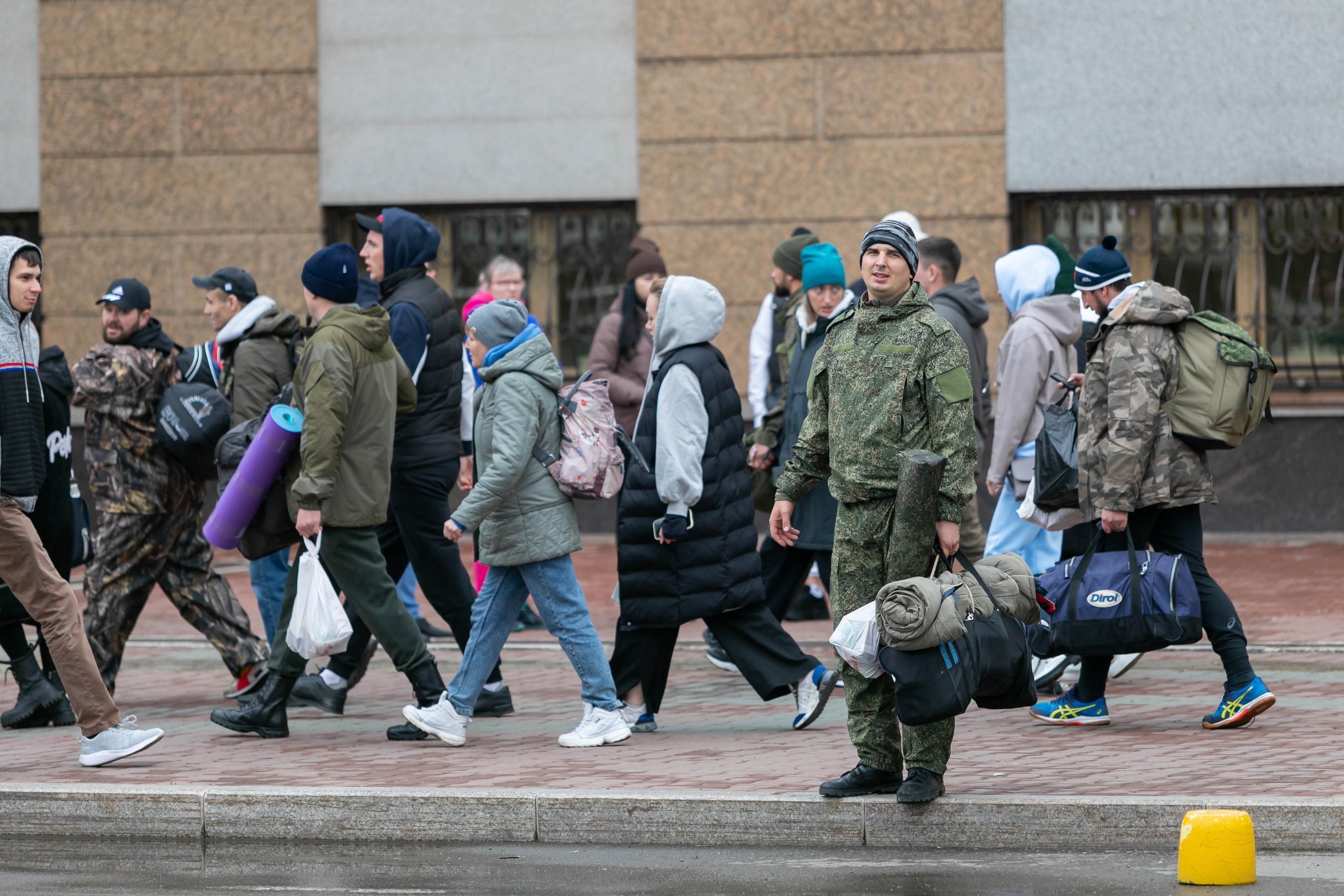 Начало подано. Российские солдаты на Украине.