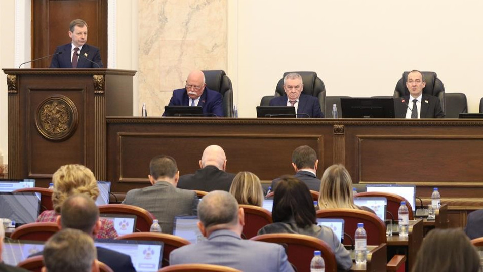 В парламенте Кубани прошла очередная сессия