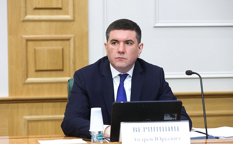 Совещание Комитета СФ по экономической политике по вопросу консервации объектов культурного наследия, находящихся в неудовлетворительном состоянии, относящихся к федеральной собственности