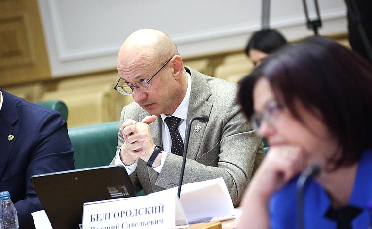 Заседание организационного комитета IV Международного форума «Содружество моды»