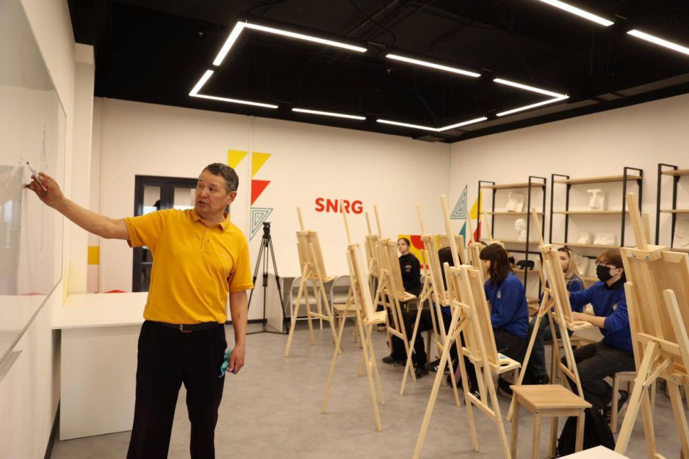 Состоялось торжественное открытие мастерской креативных профессий Synergy Creative Hub Университета «Синергия» в «Квартале труда»