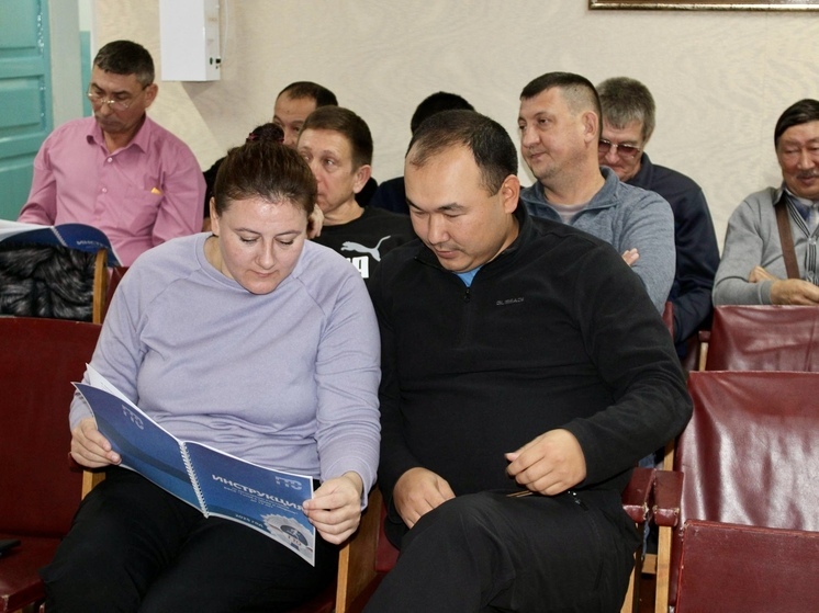 Учителя физкультуры Оренбуржья осваивают новые методики подготовки школьников к нормативам ГТО