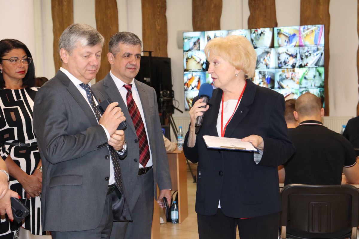 Чистополь руководитель. Управление министерства юстиции. Парк мариинский посад. Минюст хакасии. Минюст хакасии.