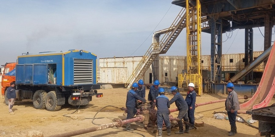 Узбекнефтегаз досрочно завершил строительство скважины на территории Устюрта