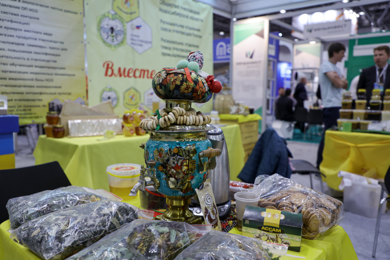 В Новосибирске проходят Межрегиональная агропромышленная выставка «Сибирская аграрная неделя» и V Новосибирский агропродовольственный форум.