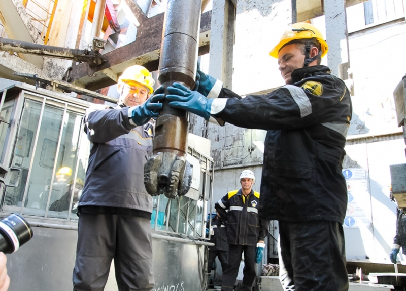 добыча нефти