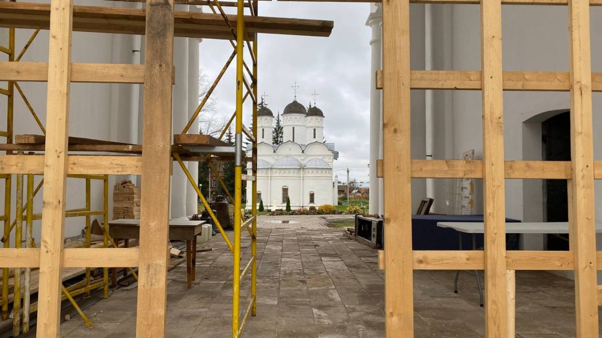 Фокус с исчезновением денег. Куда делись сотни миллионов рублей, направленные на благоустройство Суздаля?