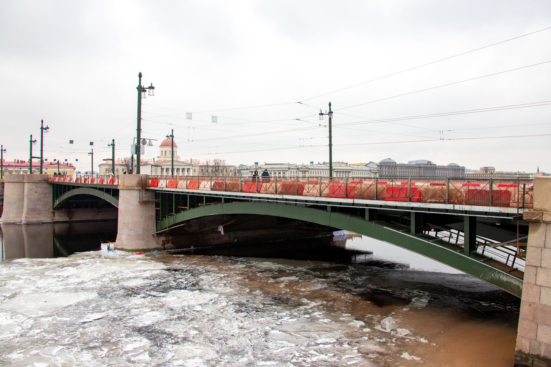 биржевой мост в санкт петербурге