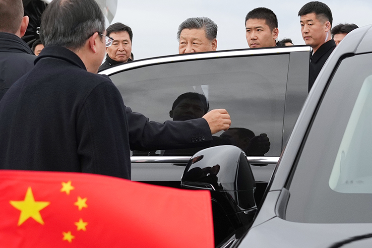 «Китай заинтересован в том, чтобы предъявить себя в качестве бенефициара российско-украинского регулирования, и в том, чтобы не быть главной мишенью внешней политики новой администрации Трампа»