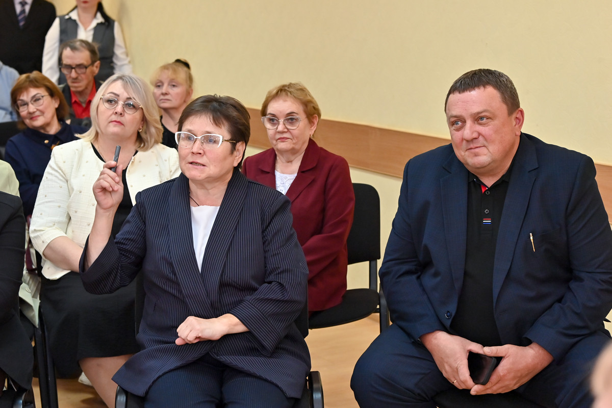 Изображение новости "«Важен для всей республики»: Ростислав Гольдштейн оценил инвестпроект ООО «Печора Север Лес»"